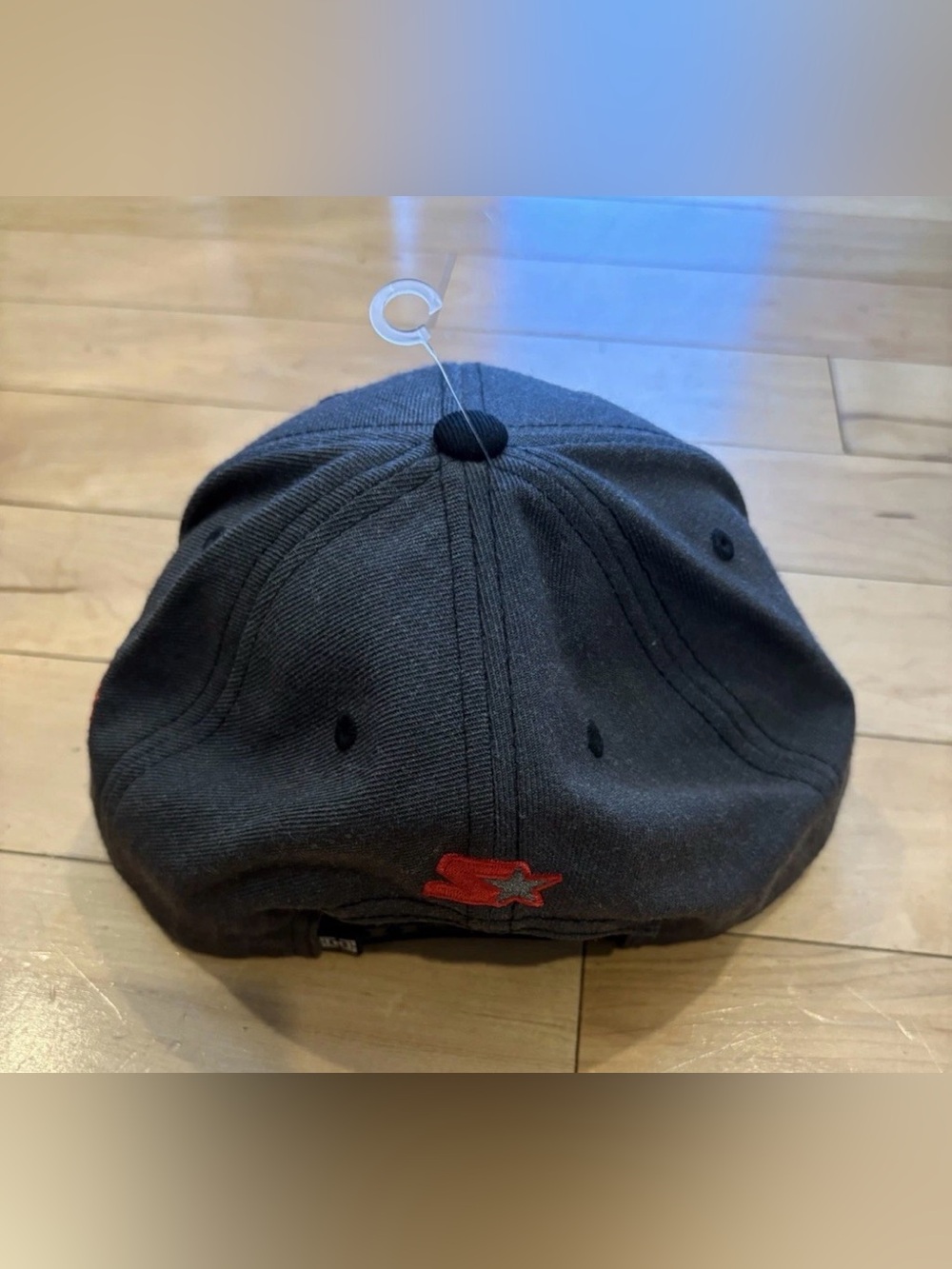 KR3W Kids Charcoal & Black Snapback with Red Embroidered Logo - Picture 3 of 9